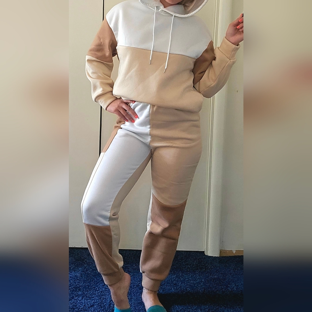 Color Block Sweatshirt and Sweatpants